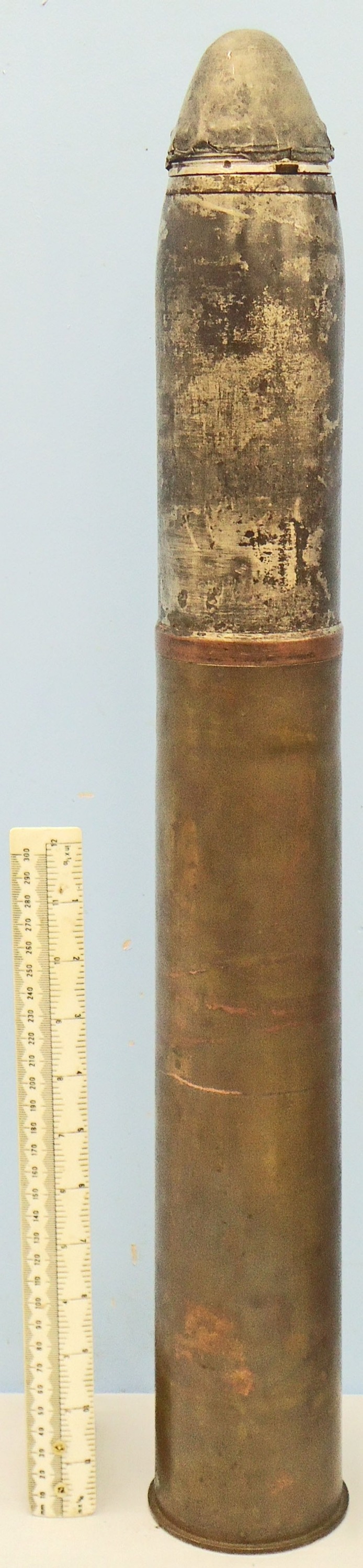 INERT DEACTIVATED. Serbian, Unfired, Rare WW1, 1905 Dated, 75mm (75x385R) HE (High Explosive) Round for the 75mm Schneider-Cannet M06 Field Gun. Sn - 22531 INERT DEACTIVATED. Serbian, Unfired, Rare WW1, 1905 Dated, 75mm (75x385R) HE (High Explosive) Round for the 75mm Schneider-Cannet M06 Field Gun. Sn - 22531  Other Ammunition - {CATEGORY} in 