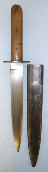  WW1 Era Italian Fighting Knife Trench Fighting Dagger & Steel Scabbard. Dagger