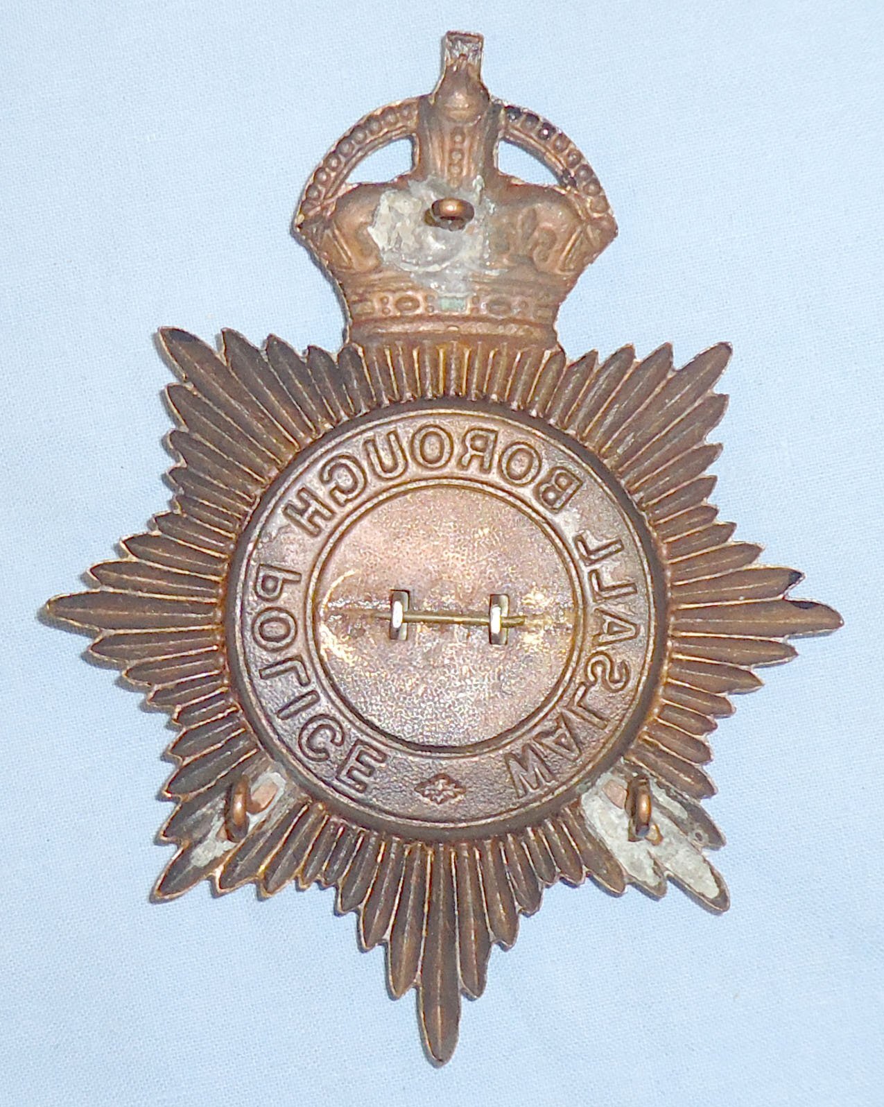  Kings Crown Walsall Borough Police Blackened Two Piece Helmet Plate. POL 355. Kings Crown Walsall Borough Police Blackened Two Piece Helmet Plate. POL 355. Antique & Militaria
