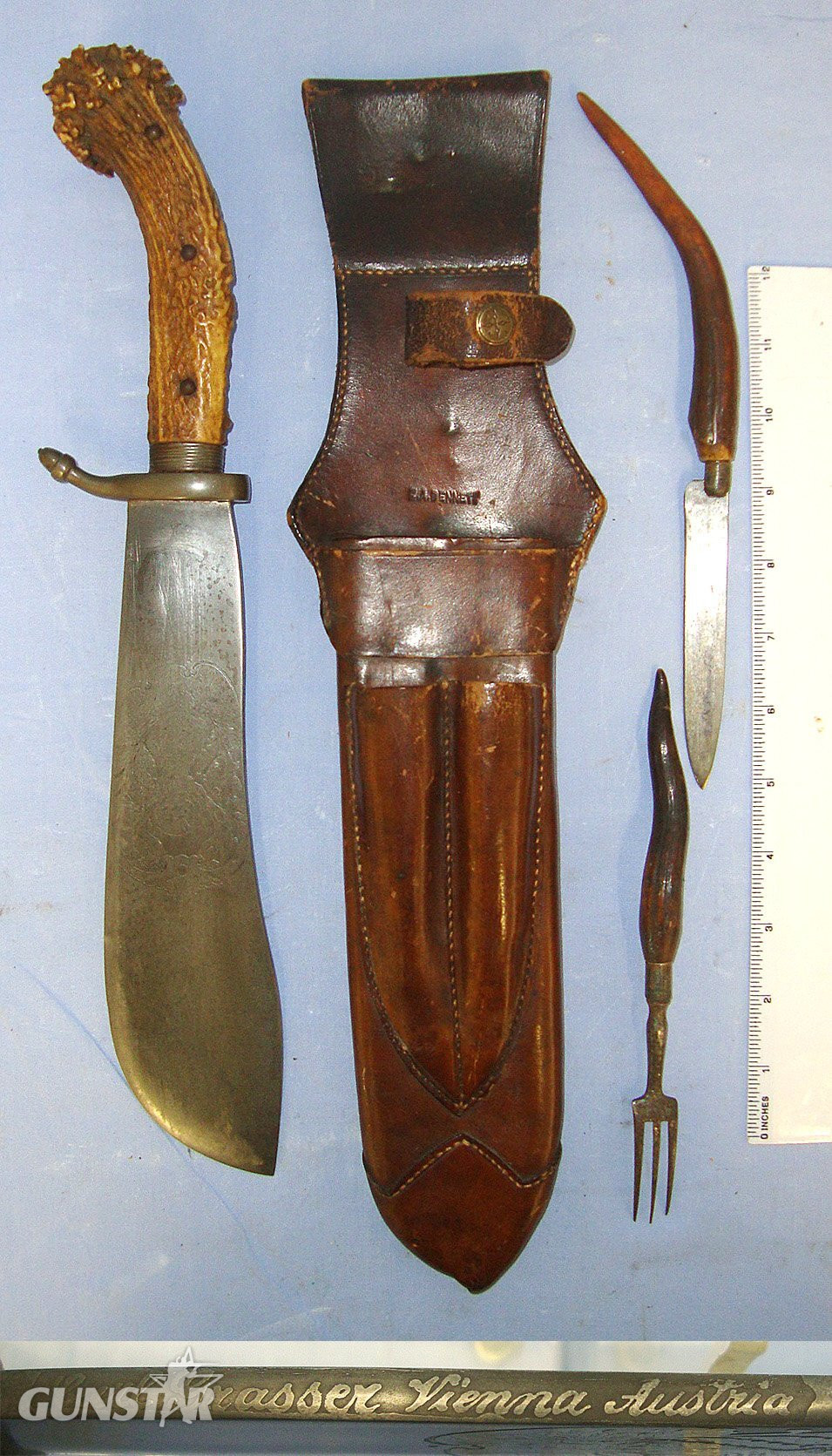 QUALITY**Late 19th / Early 20th Century Austrian Carl Grasser Vienna Stag Hunting Dagger / Sidearm With Heavy Butcher Blade, Solid Stag Antler Hilt, Etched Blade Original Leather Scabbard With Integral Belt Loop & Knife & Fork Accessories. ED 3034 Hunting Knive in 
