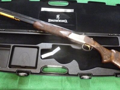 Browning B825 Game Over and Under 12 Bore/gauge