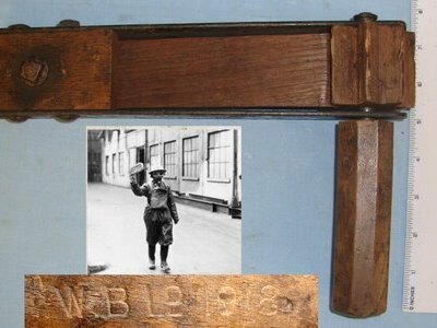 WW1 1918 British WB Limited Trench Warfare Hand Held Gas Alarm Rattle. MISC 822  Antique & Militaria