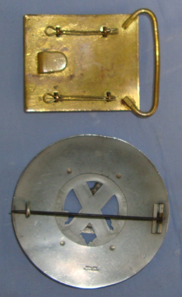  A Gordon Highlander’s Regimental Plaid Brooch & Buckle. BA 907  Antique & Militaria