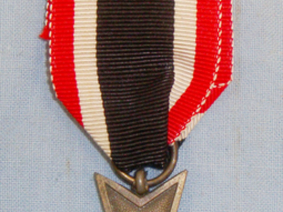 1939 Nazi 2nd Class War Merit Cross and Ribbon. BA 398. 1939 Nazi 2nd Class War Merit Cross and Ribbon. BA 398. Other Accessory