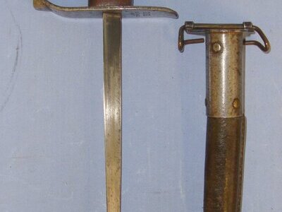 WW1 1917 U.S. Army L.F. & C (Landers Frary & Clark), Henry Diston & Sons Design, Trench / Fighting Knife & Scabbard. ED 2396 Dagger