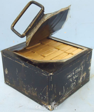 INERT DEACTIVATED. British Military Original Tin Plate Outer Box of 15 Service Packs, Each Containing 12 Rounds Of Unfired .380 Revolver (9 x 20R) Cartridges. (180 Rounds In Total). O 1280 INERT DEACTIVATED. British Military Original Tin Plate Outer Box of 15 Service Packs, Each Containing 12 Rounds Of Unfired .380 Revolver (9 x 20R) Cartridges. (180 Rounds In Total). O 1280  Hunting Rounds