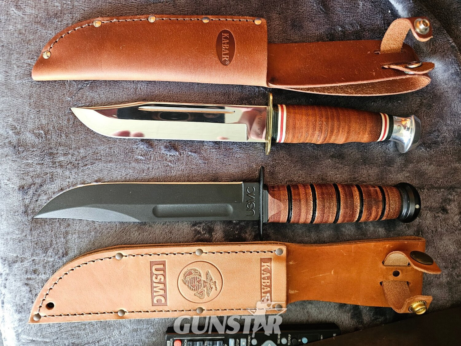 KA-BAR Knive in 