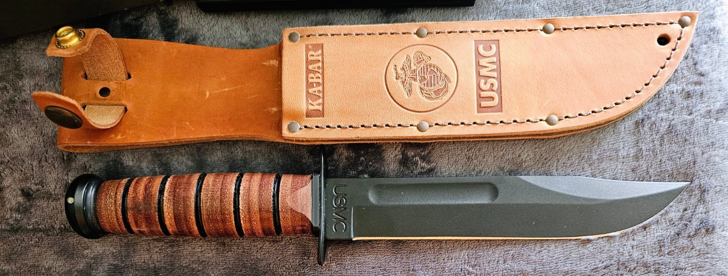 KA-BAR Knive