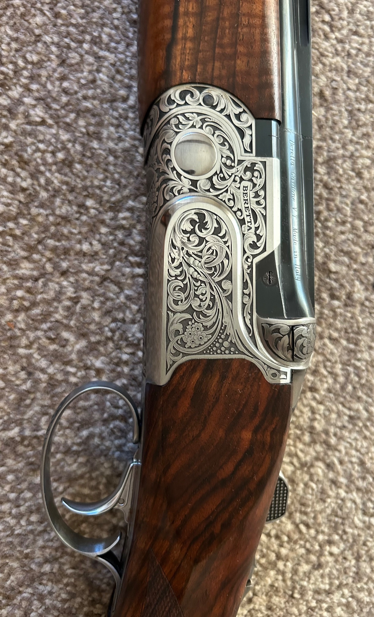 Beretta DT11 L Sporting Over and Under 12 Bore/gauge - {CATEGORY}