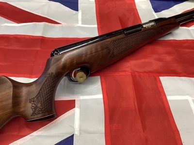 Air Arms TX200 Hunter Carbine Walnut .22