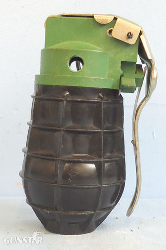 INERT DEACTIVATED. Czech (variation) URG 86 Black Bodied Plastic Anti-personnel  INERT DEACTIVATED. Czech (variation) URG 86 Black Bodied Plastic Anti-personnel  Antique & Militaria