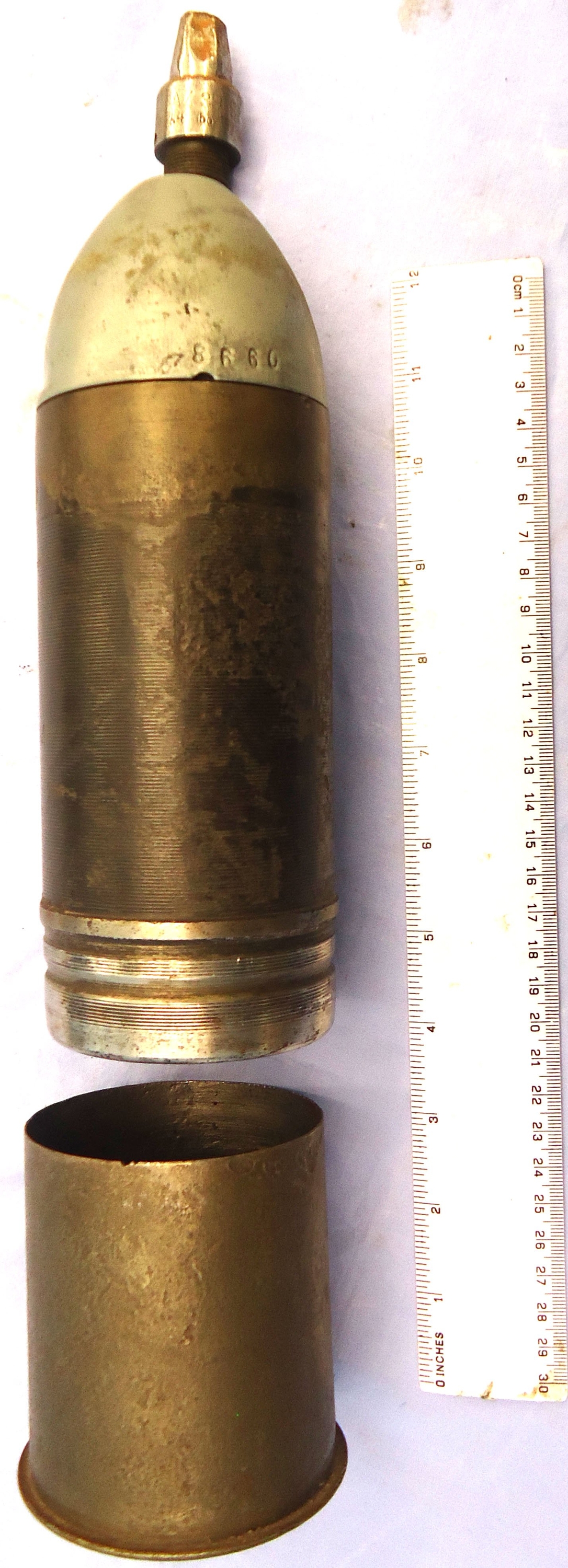 INERT DEACTIVATED. Rare, Unfired 1944 Dated German WW2 10.5cm FH18 (100x78R) Gr39 Hollow Charge Fixed Round. O 2330 INERT DEACTIVATED. Rare, Unfired 1944 Dated German WW2 10.5cm FH18 (100x78R) Gr39 Hollow Charge Fixed Round. O 2330 Various Other Ammunition - {CATEGORY}