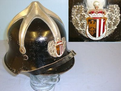 Early 20th Century Austrian Markt Sankt Florian City Fireman’s Steel Helmet with Chromed Cross Top, State Helmet Plate, Original Chinstrap & Liner. Sn 20426. Early 20th Century Austrian Markt Sankt Florian City Fireman’s Steel Helmet with Chromed Cross Top, State Helmet Plate, Original Chinstrap & Liner. Sn 20426. Antique & Militaria
