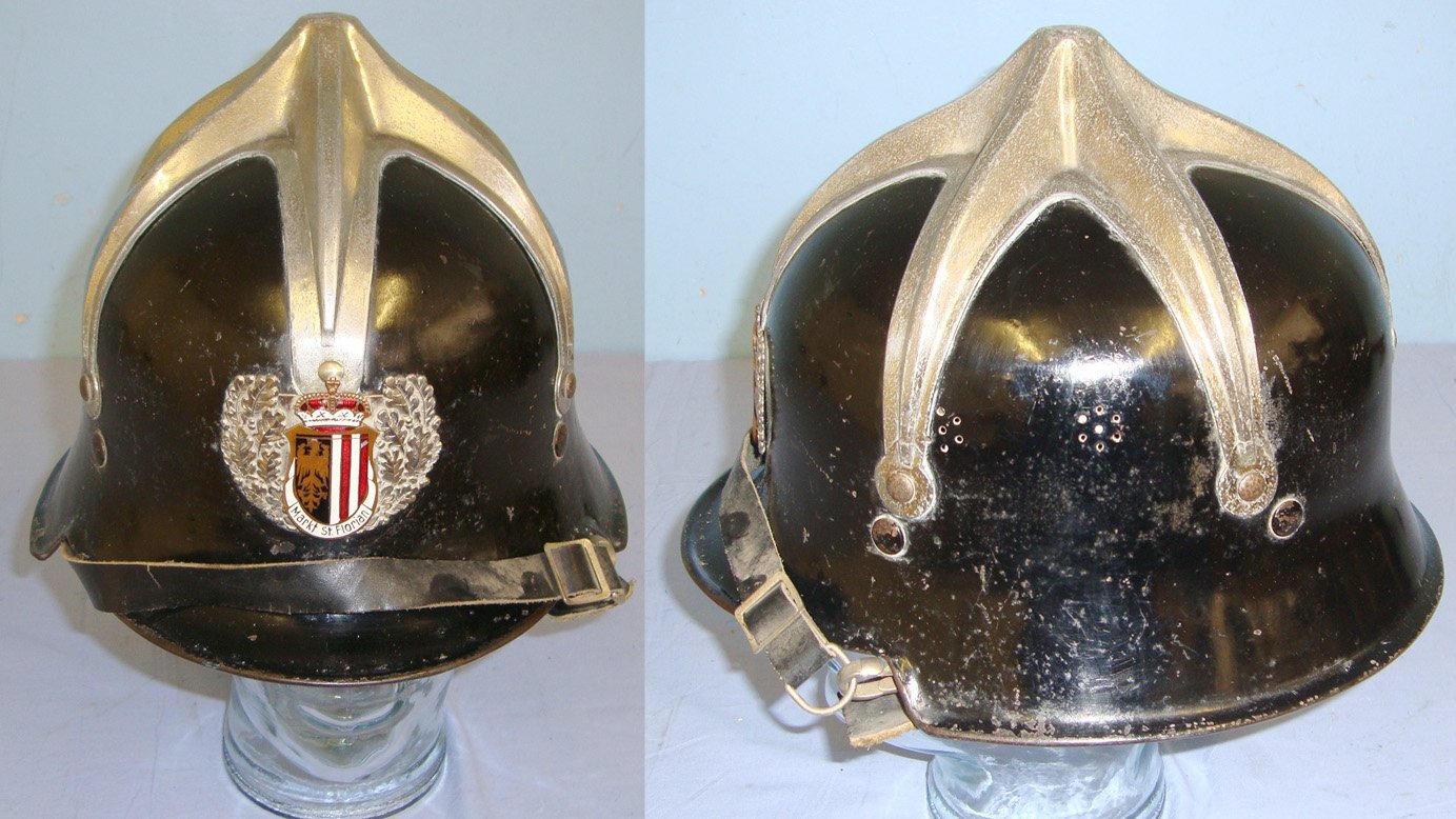 Early 20th Century Austrian Markt Sankt Florian City Fireman’s Steel Helmet with Chromed Cross Top, State Helmet Plate, Original Chinstrap & Liner. Sn 20426. Early 20th Century Austrian Markt Sankt Florian City Fireman’s Steel Helmet with Chromed Cross Top, State Helmet Plate, Original Chinstrap & Liner. Sn 20426. Antique & Militaria