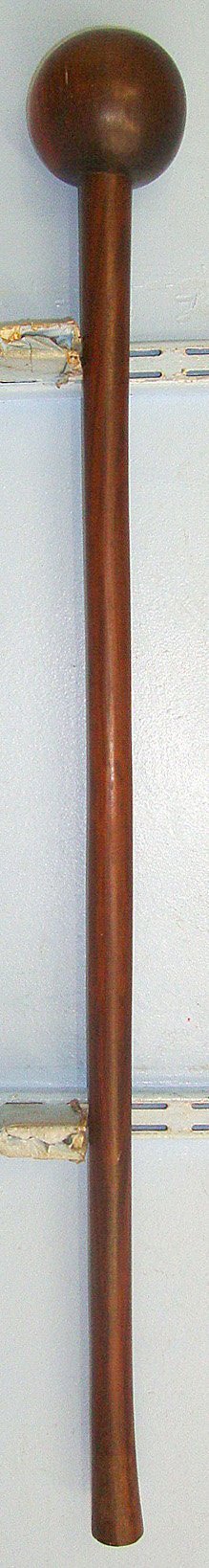  Antique & Militaria