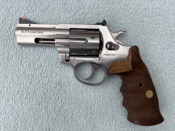 Alfa - Proj  .357 Revolver