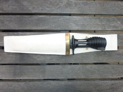 British SA80 - white leather sheath -  Bayonet
