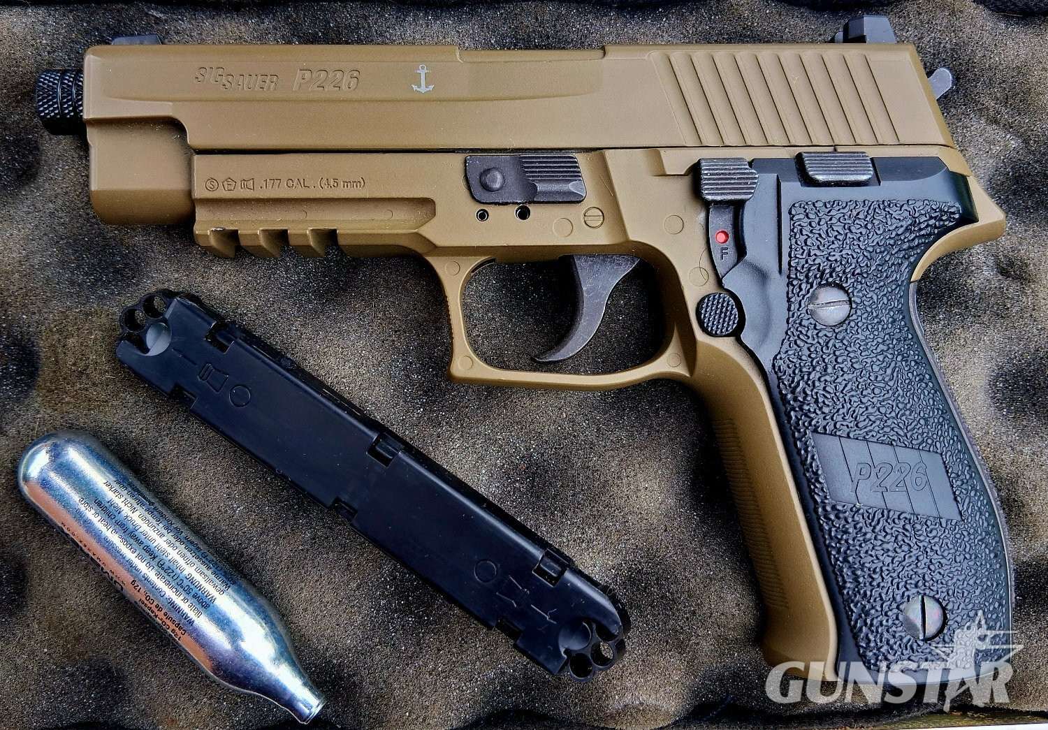 Sig Sauer P226 .177 Semi Auto in 