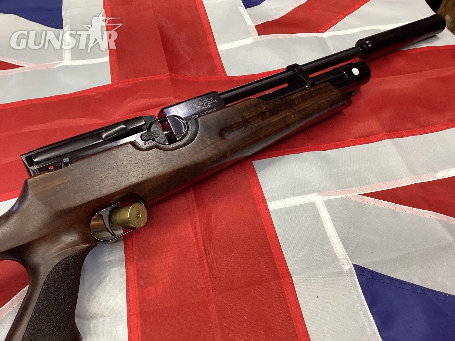 Weihrauch HW100KT WALNUT PCP .20 - {CATEGORY}