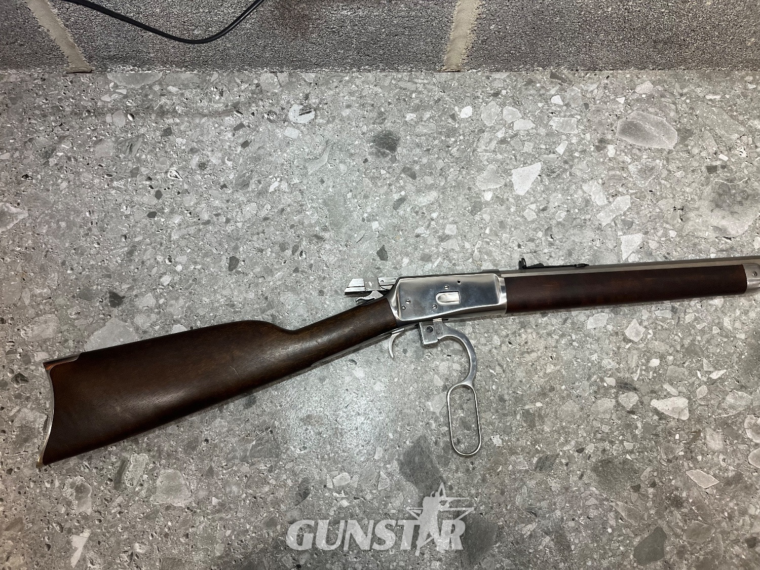 Rossi .357 Lever Action .357 MAGNUM / .38 SPECIAL Rifle