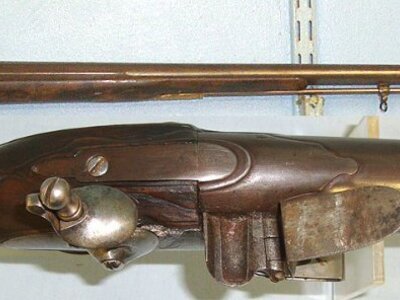 C1750 French Monmain A Avignon 15 Bore Flintlock Sporting Shotgun With Brass Fittings & Iron Ram Rod. Sn 23638 shotgun Muzzleloader 16 Bore/gauge