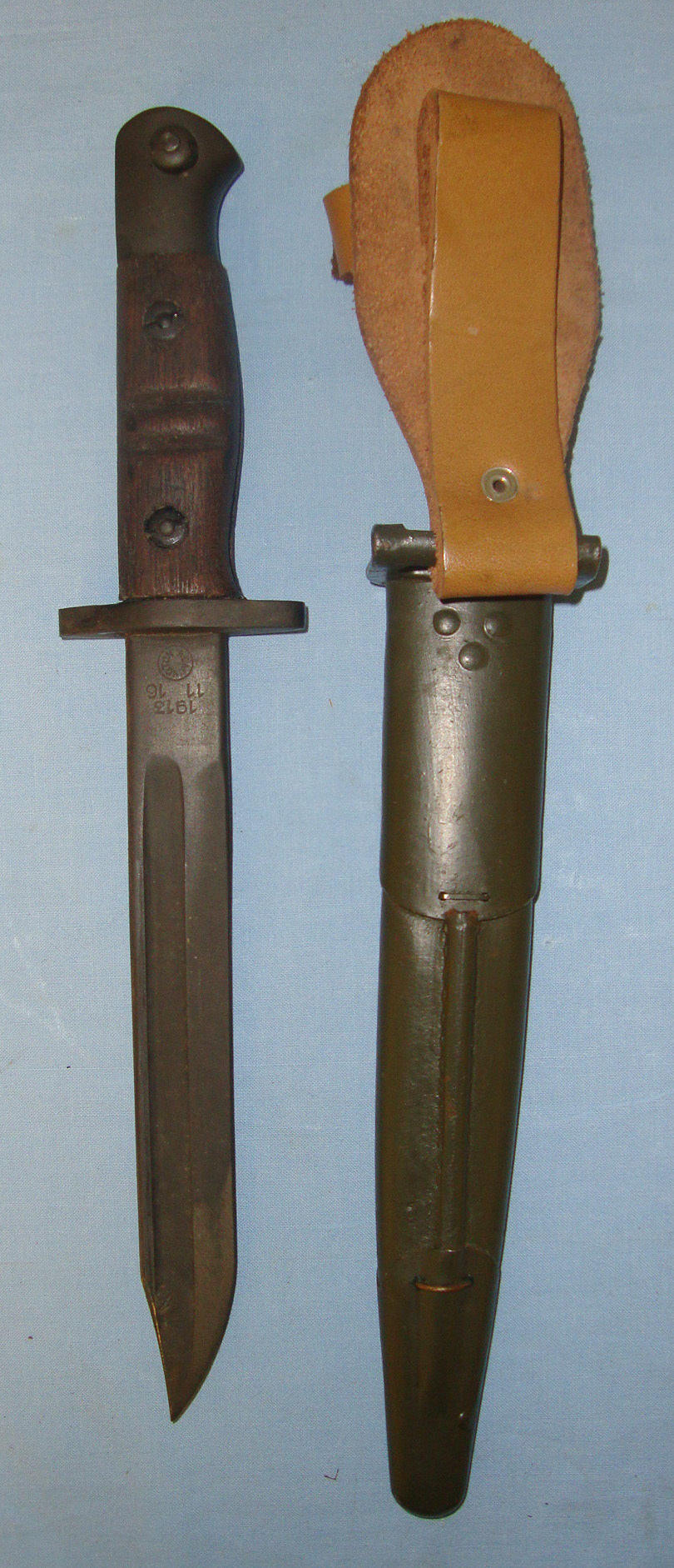  RARE**French Foreign Legion Paratroopers Fighting Knife Converted From WW1 1916 Dated Remington U.S. Army Pattern 1913 Bayonet With Scabbard. Sn 21348 Knive