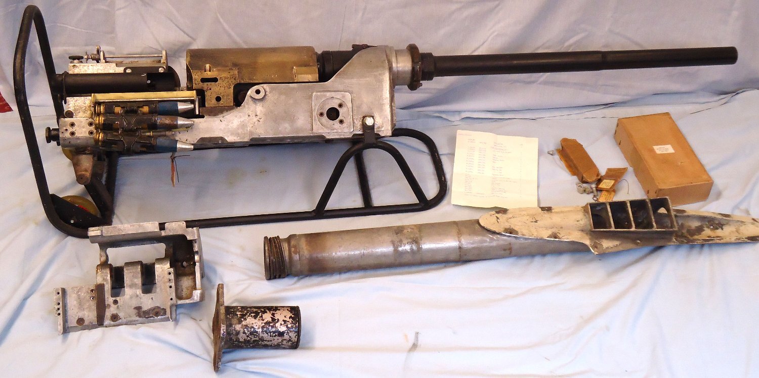 30mm Aden Revolver Cannon off a Hawker Hunter Jet Aircraft. **1998 UK DEACTIVATION CERTIFICATED** & Signed Prototype Hawker Hunter photograph by Bill Bedford (Chief Hawker Siddeley Test Pilot 1956 - 1967). Sn - 21795 None Machine Gun - {CATEGORY} in 