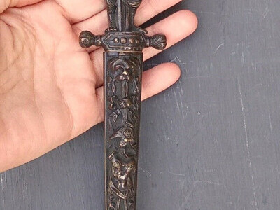 Spanish romantic dagger bronze Dagger