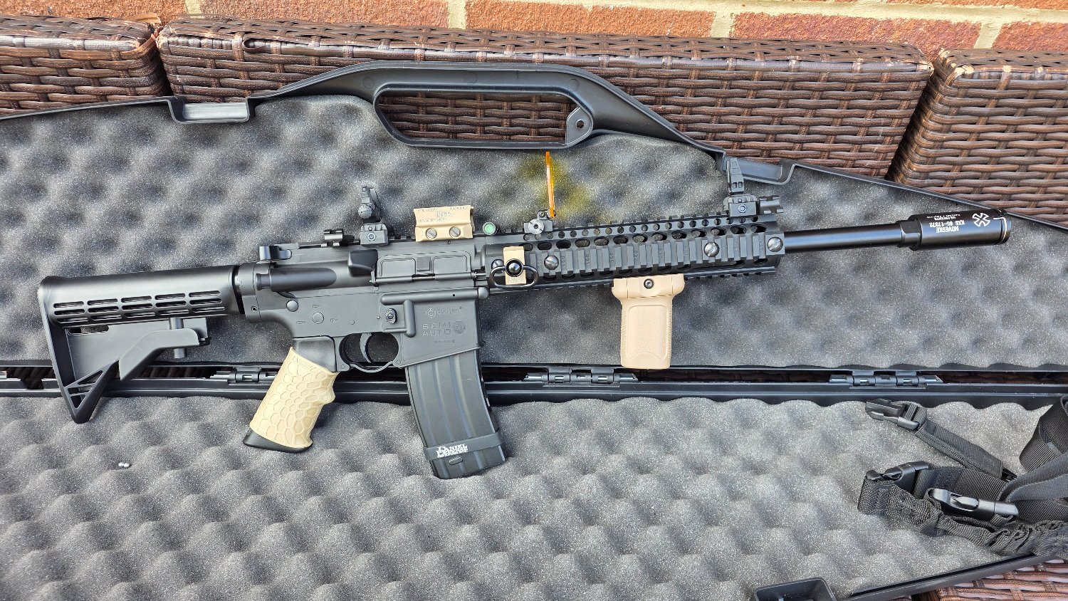  Crosman R1 4.5mm Daniel Defense  4.5mm