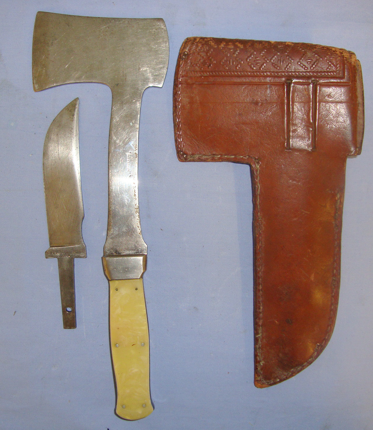  RARE** KA-BAR FIGHTING KNIFE CONNECTIONS** C1910 American Union Cutlery. Co. Olean, New York, Bowie Knife & KA-BAR Marked Hatchet Axe Combination With Interchangeable Blades & Correct Original Tooled Leather Scabbard. Sn 21033 Other Blade