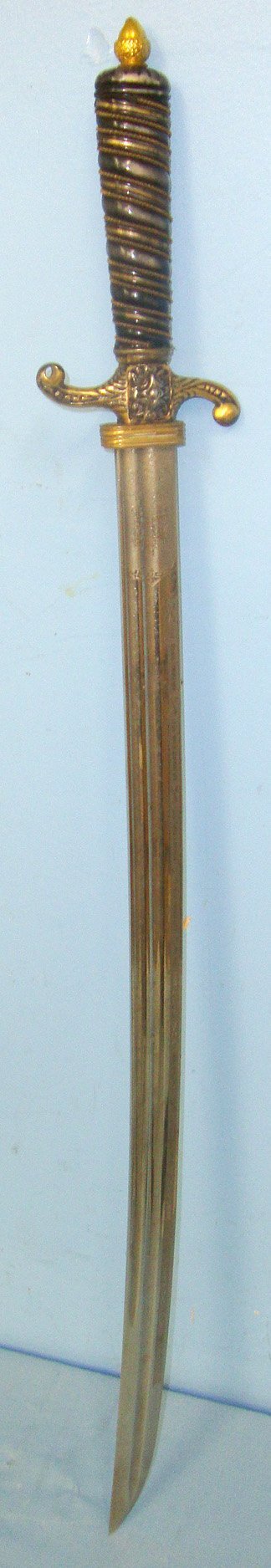 1970’s 200 YEAR ANNIVERSARY COMMEMORATIVE**American Revolutionary War Wilkinson Sword London Small Sword With Etched Battle Site Names & Dates Blade. ED 2476 Sword