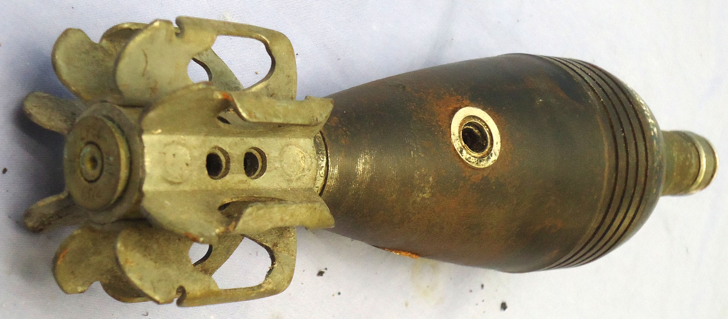 DEACTIVATED INERT. French, 1947 Dated, Unfired Brandt Mle 35 60mm Smoke Mortor. - O 2023 DEACTIVATED INERT. French, 1947 Dated, Unfired Brandt Mle 35 60mm Smoke Mortor. - O 2023  Other Ammunition 