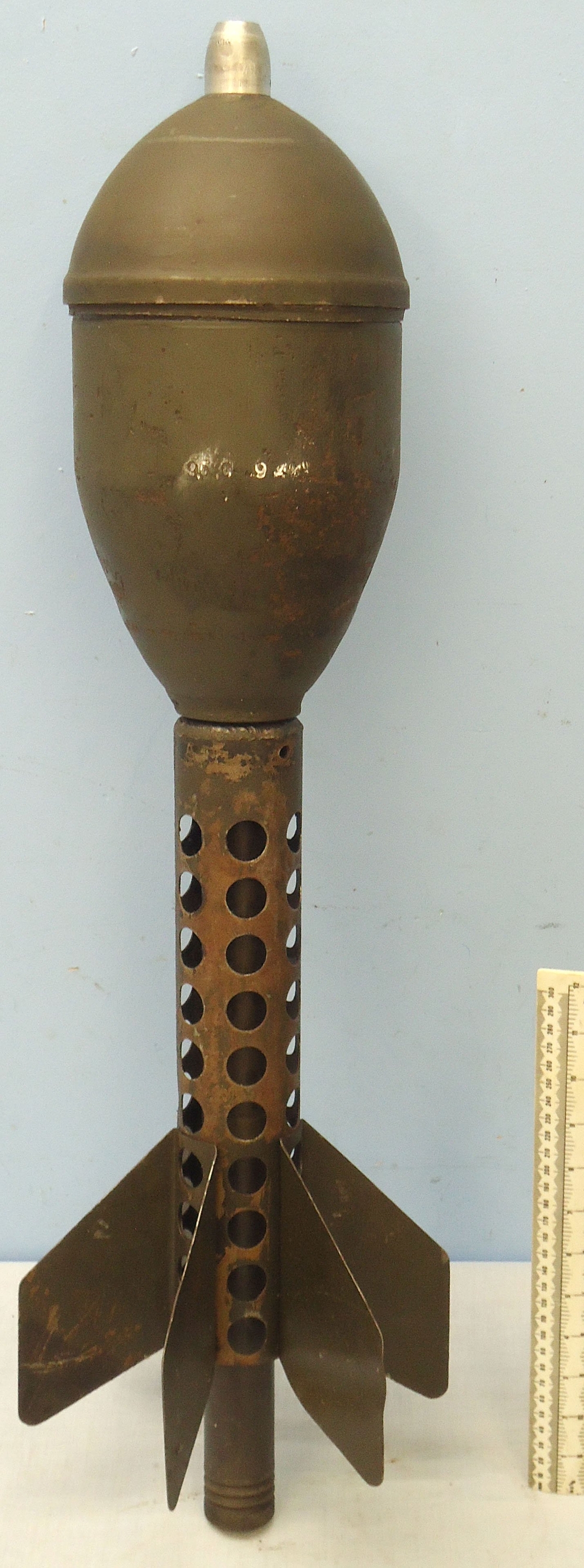 INERT DEACTIVATED. German, rare, 3.7cm Stielgranate 41 Hollow Charge, High Explosive Anti-Tank (HEAT) For German 3.7cm Pak 36 Anti-Tank Gun. - O 2190 INERT DEACTIVATED. German, rare, 3.7cm Stielgranate 41 Hollow Charge, High Explosive Anti-Tank (HEAT) For German 3.7cm Pak 36 Anti-Tank Gun. - O 2190  Other Ammunition - {CATEGORY} in 