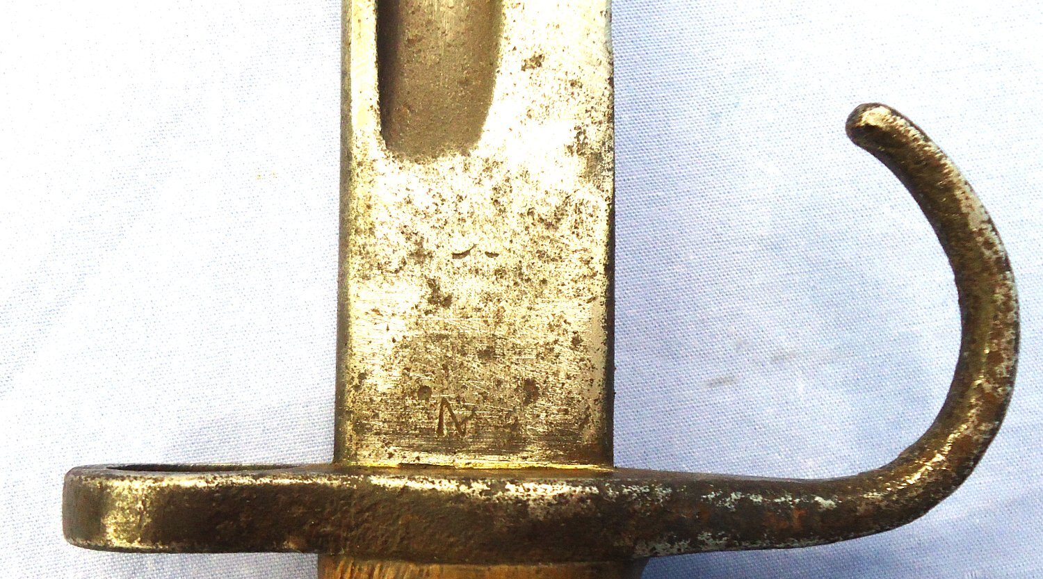 {CATEGORY} - Rare** British P1907 Hooked Quillon and Scabbard Made by J.A. Chapman & Co. Sn 23484:20 - 23484:20 This is a British P1907 bayonet with hooked quillon made by J.A. Chapman & Co (J A Chapman Ltd. manufacturers of American pattern carpenter’s braces, Scot Bayonet