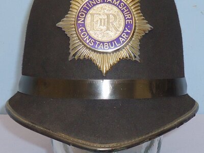 Nottinghamshire Constabulary Police Officers Comb Top Helmet. 21458. Nottinghamshire Constabulary Police Officers Comb Top Helmet. 21458. Antique & Militaria