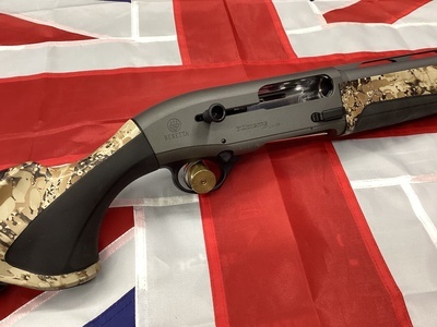 Beretta A400 EXTREME PLUS SEMI AUTOMATIC  Semi-Auto 12 Bore/gauge