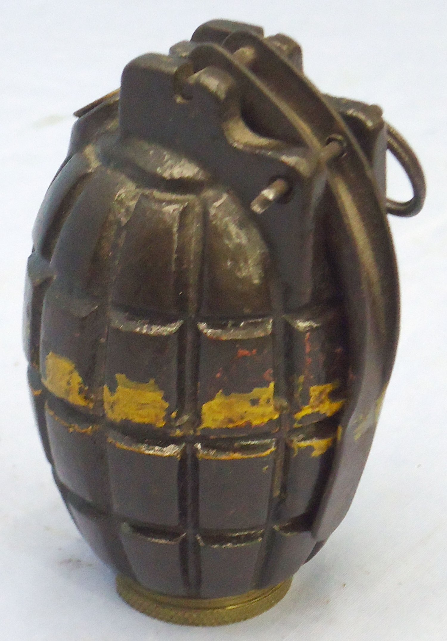INERT DEACTIVATED. RARE, Original Paint, Early WW1, July 1916 Dated, No5 MK 1 'Centre Cast & Lathe Finished' First Pattern Mills Hand Grenade by M M Co (Mills Munitions). Sn - 23230:6 INERT DEACTIVATED. RARE, Original Paint, Early WW1, July 1916 Dated, No5 MK 1 'Centre Cast & Lathe Finished' First Pattern Mills Hand Grenade by M M Co (Mills Munitions). Sn - 23230:6 Various Other Ammunition 