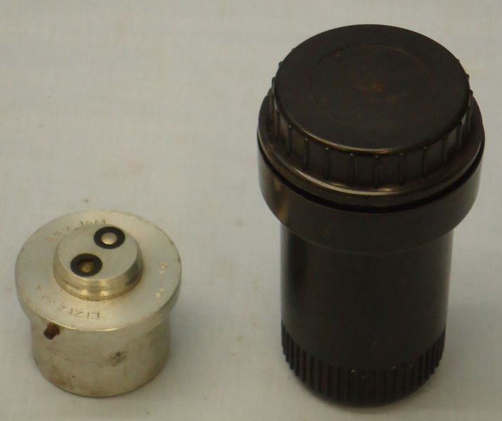  INERT DEACTIVATED, WW2, 1941 Dated German No 59A Bomb Fuse And Bakelite Transit Container. - O 1694 INERT DEACTIVATED, WW2, 1941 Dated German No 59A Bomb Fuse And Bakelite Transit Container. - O 1694  Other Ammunition