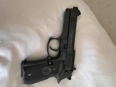 Beretta 92 .177