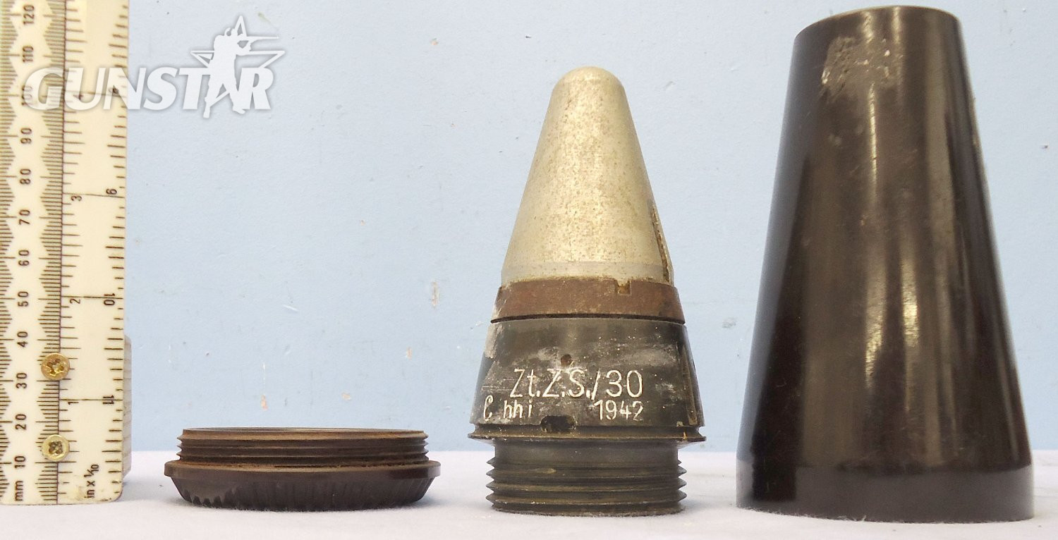 INERT. Scarce, Unfired, WW2, 1942 Dated, German ZtZ.S/30 Clockwork Time Fuze In Its Original Bakelite Transit Container. - O 2156 INERT. Scarce, Unfired, WW2, 1942 Dated, German ZtZ.S/30 Clockwork Time Fuze In Its Original Bakelite Transit Container. - O 2156  Other Ammunition in 
