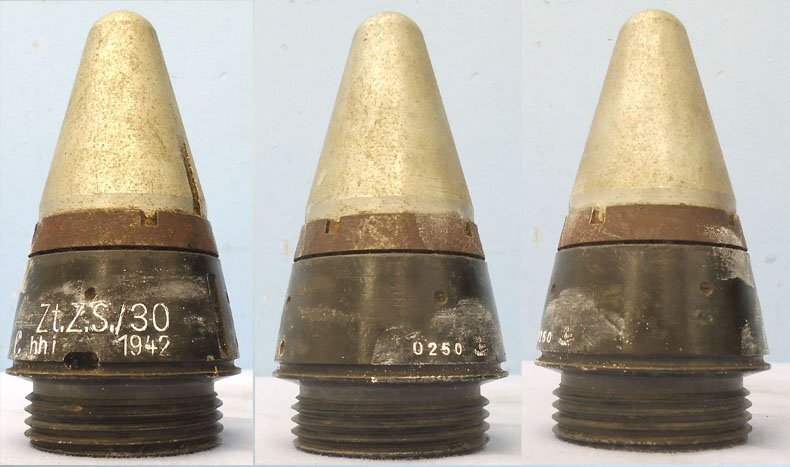 INERT. Scarce, Unfired, WW2, 1942 Dated, German ZtZ.S/30 Clockwork Time Fuze In Its Original Bakelite Transit Container. - O 2156 INERT. Scarce, Unfired, WW2, 1942 Dated, German ZtZ.S/30 Clockwork Time Fuze In Its Original Bakelite Transit Container. - O 2156  Other Ammunition