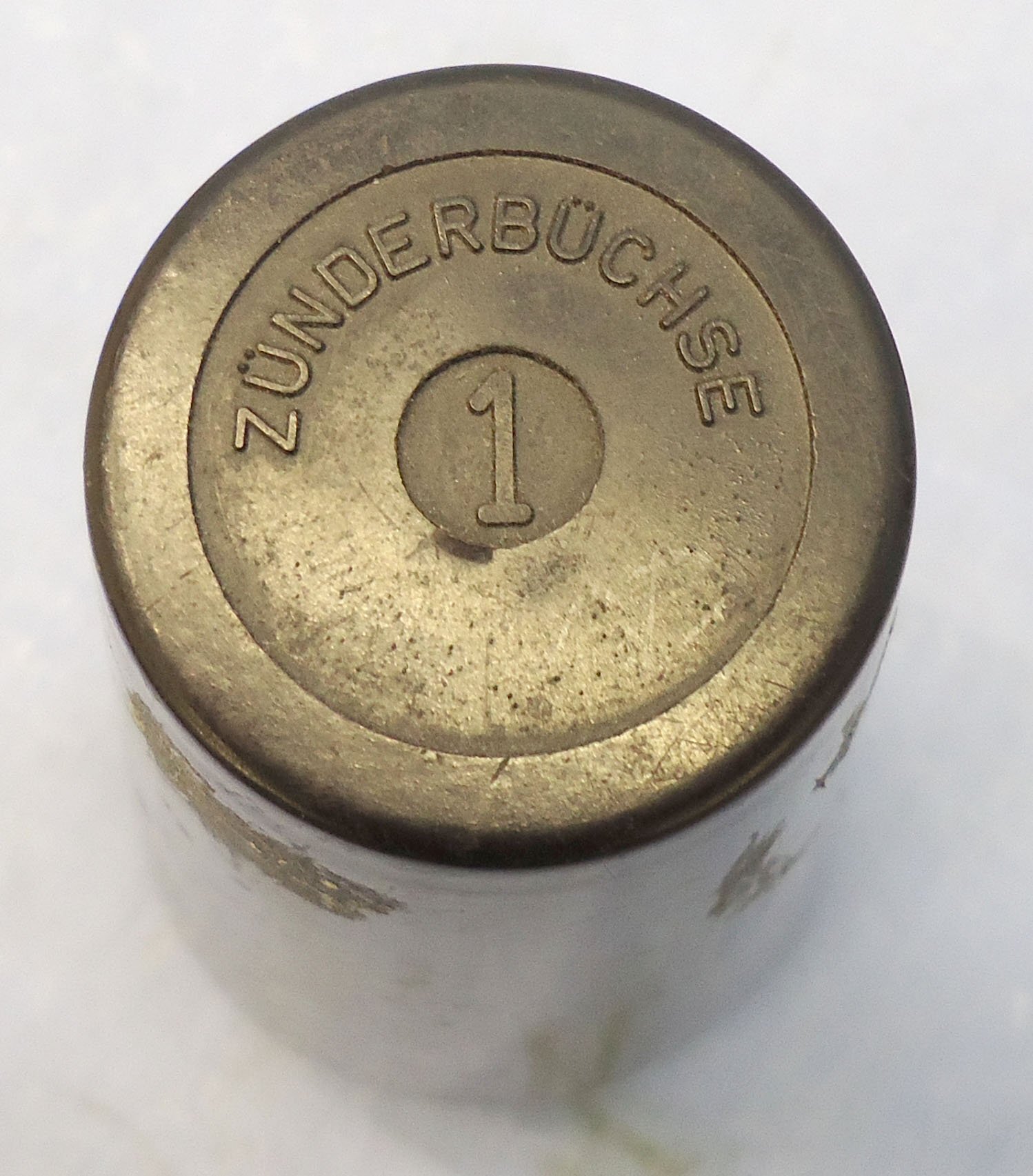{CATEGORY} - INERT. Scarce, Unfired, WW2, 1942 Dated, German ZtZ.S/30 Clockwork Time Fuze In Its Original Bakelite Transit Container. - O 2156 INERT. Scarce, Unfired, WW2, 1942 Dated, German ZtZ.S/30 Clockwork Time Fuze In Its Original Bakelite Transit Container. - O 2156  Other Ammunition
