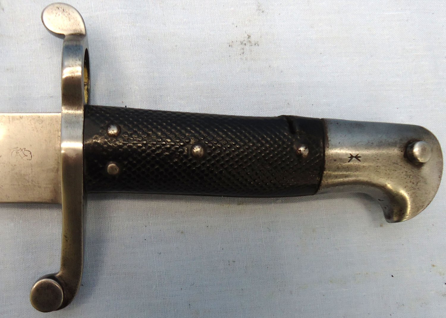 British, Pattern 1860 Yatahgan Sword Bayonet And Steel Scabbard. Sn - 23238 Bayonet 