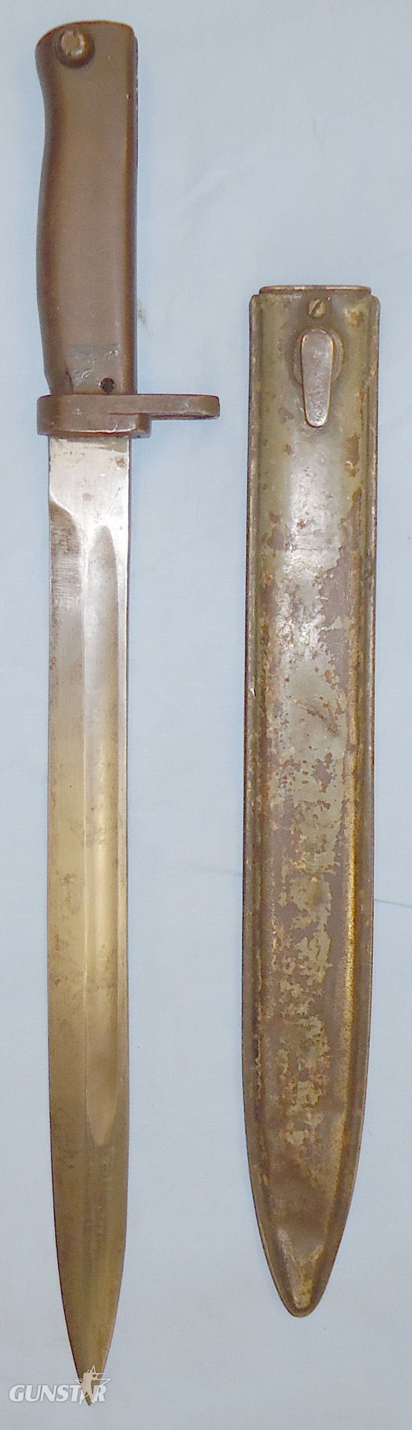 WWI Imperial German Model 1888/98 Ersatz Bayonet and Scabbard. BAYO 5. Bayonet in 