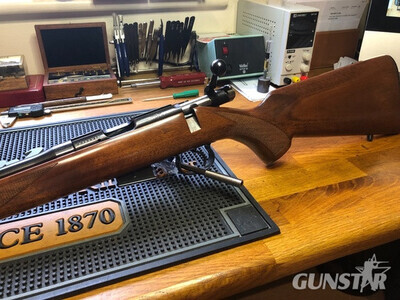 CZ - Ceska Zbrojovka 452 Left Handed Bolt Action .17 Hornady Magnum Rimfire (.17 HMR) Rifle
