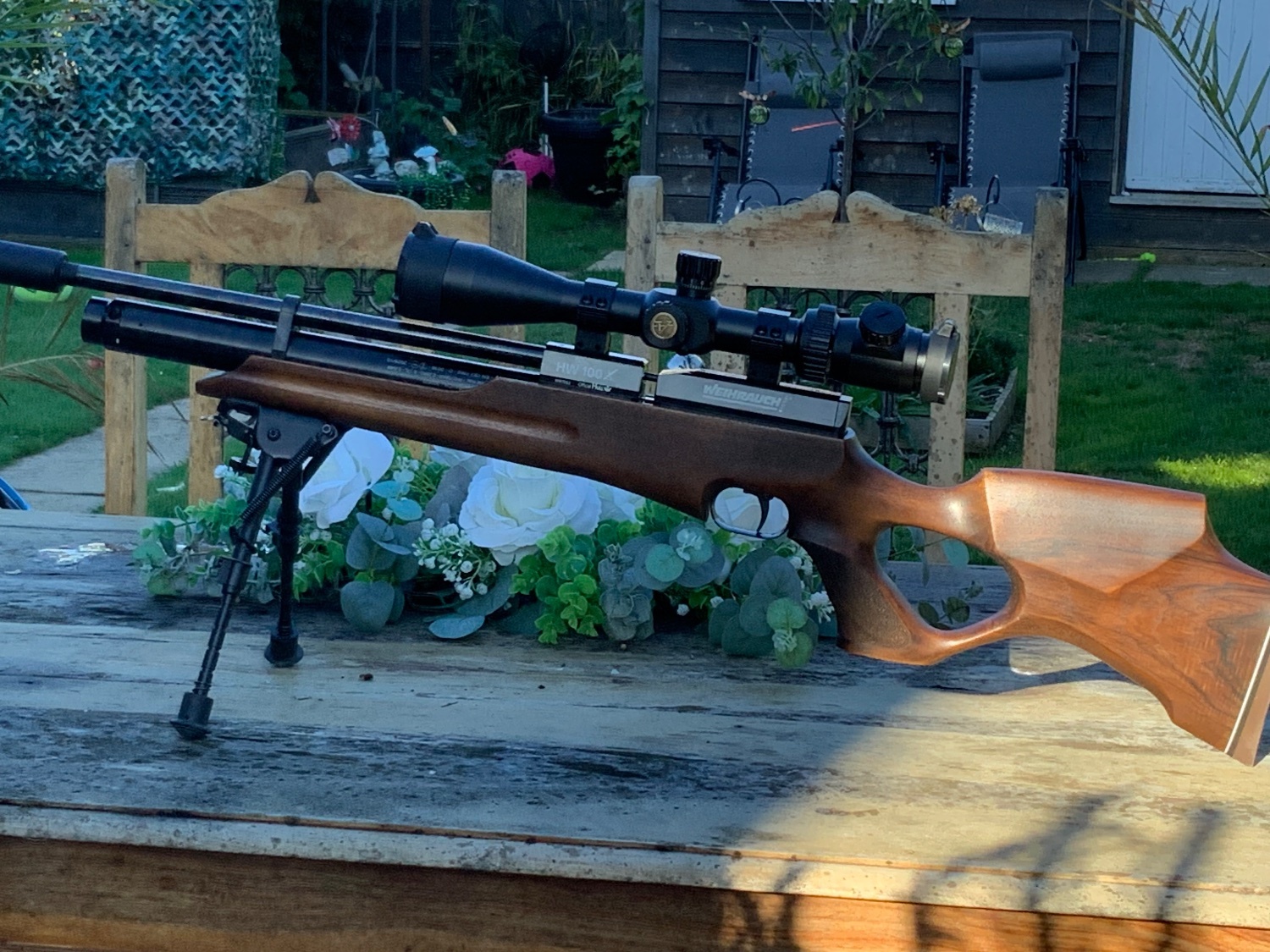  Weihrauch 100x Weihrach walnut 100x .22