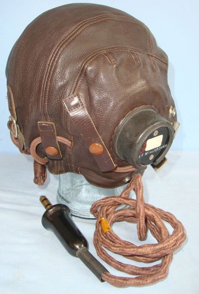 British WD 'Type C' RAF Fighter Pilot's Leather Helmet Wired With Comms. British WD 'Type C' RAF Fighter Pilot's Leather Helmet Wired With Comms. Clothing