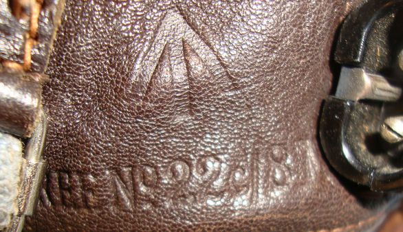  British WD 'Type C' RAF Fighter Pilot's Leather Helmet Wired With Comms. British WD 'Type C' RAF Fighter Pilot's Leather Helmet Wired With Comms. Clothing