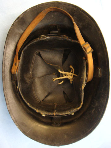  Belgian Fireman's Steel Helmet With Bronzed Badge, Liner and Chin Strap. WW1 Belgian Fireman's Steel Helmet With Bronzed Badge, Liner and Chin Strap. Clothing
