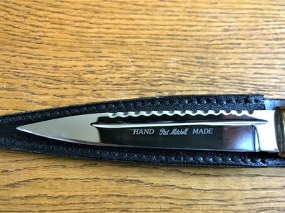Pat Mitchell Knive